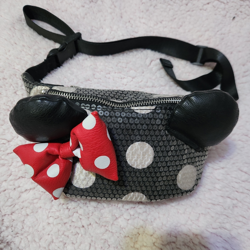 Disney Minnie Mouse Black and White Polka Dot Fanny Pack with Red Bow